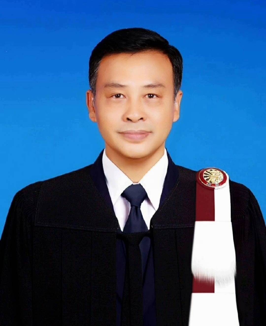 อจ.ธีรวัฒน์ ชนะภัย